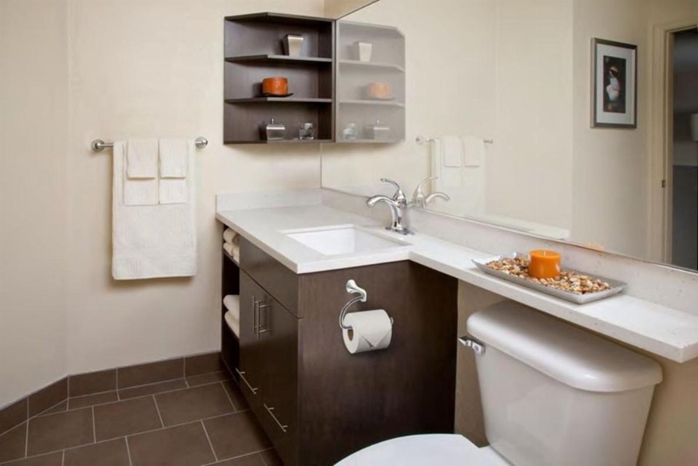 Room image 5